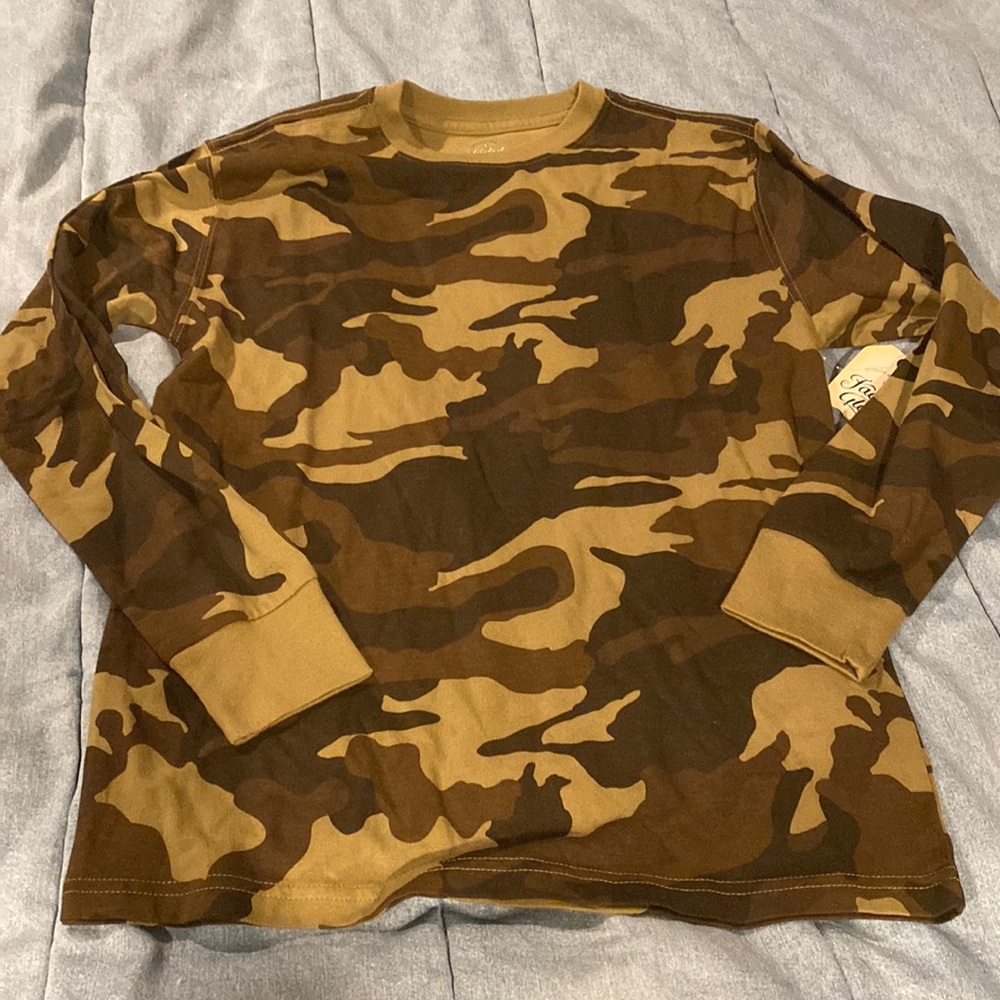 New NWT Faded Glory 10/12 large camo long sleeve t shirt
